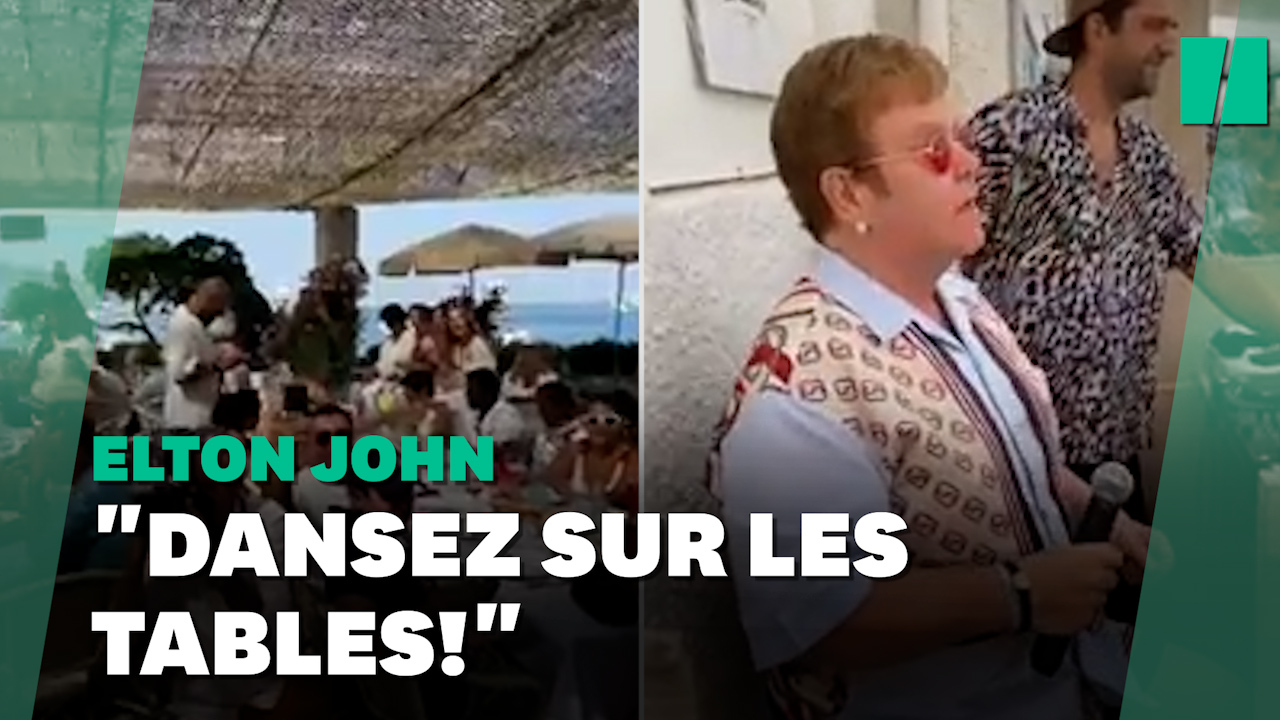 Elton John fait un petit concert improvisé dans un restaurant à Cannes