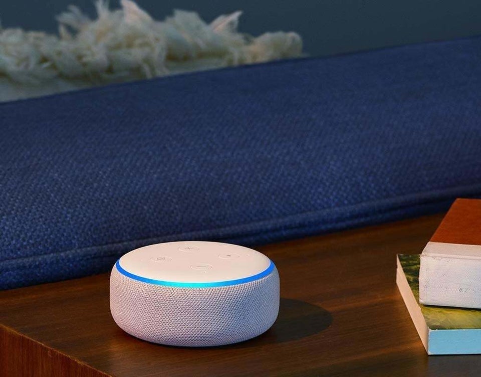 6 Smart Home Gadgets You Have To Have When You Move In