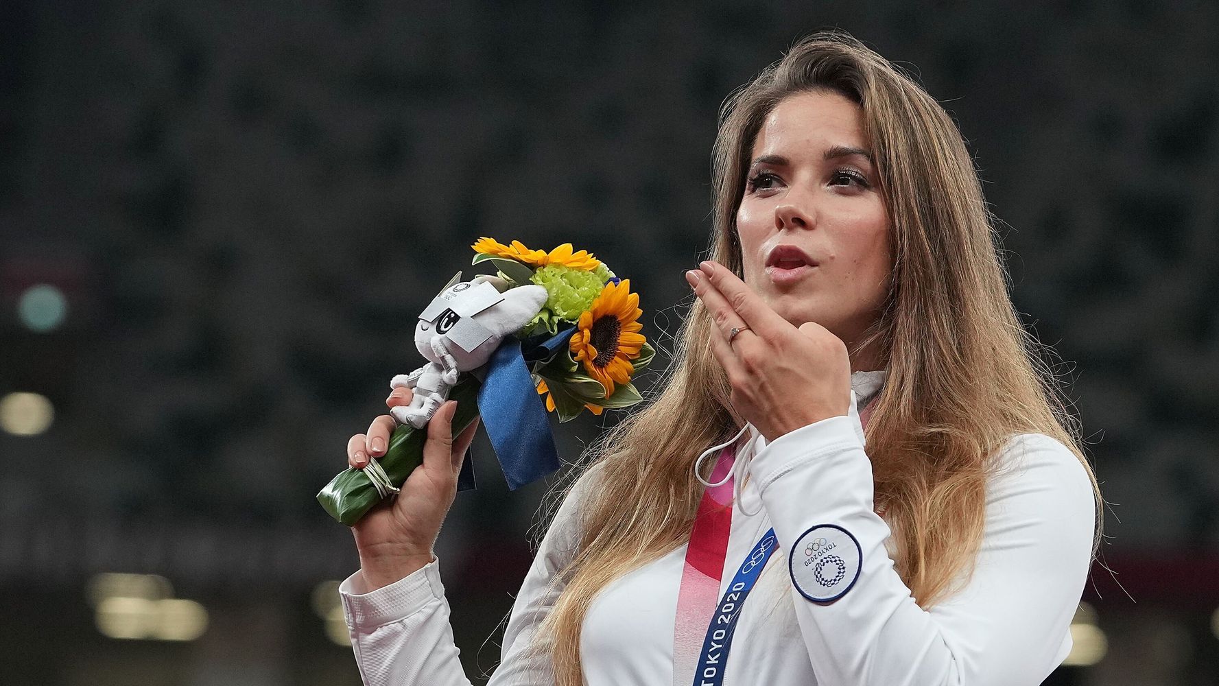 Polish Athlete Auctions Olympic Medal To Pay For Infants Life-Saving Heart Surgery
