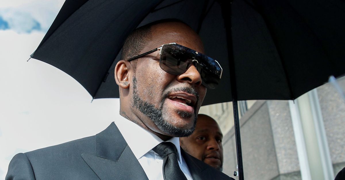 Jerhonda Pace Testifies R. Kelly Sexually Abused Her Before She Escaped