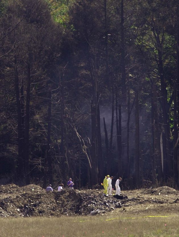 ユナイテッド航空93便の墜落現場。44人の乗客乗員は全員死亡した（ペンシルベニア州、2001年9月12日）