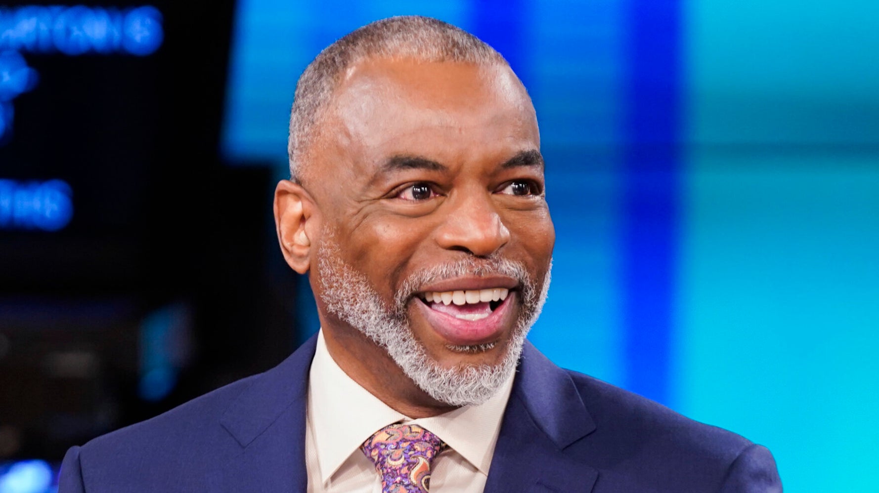 LeVar Burton’s Tweet As Mike Richards Steps Down As ‘Jeopardy!’ Host Is Gold