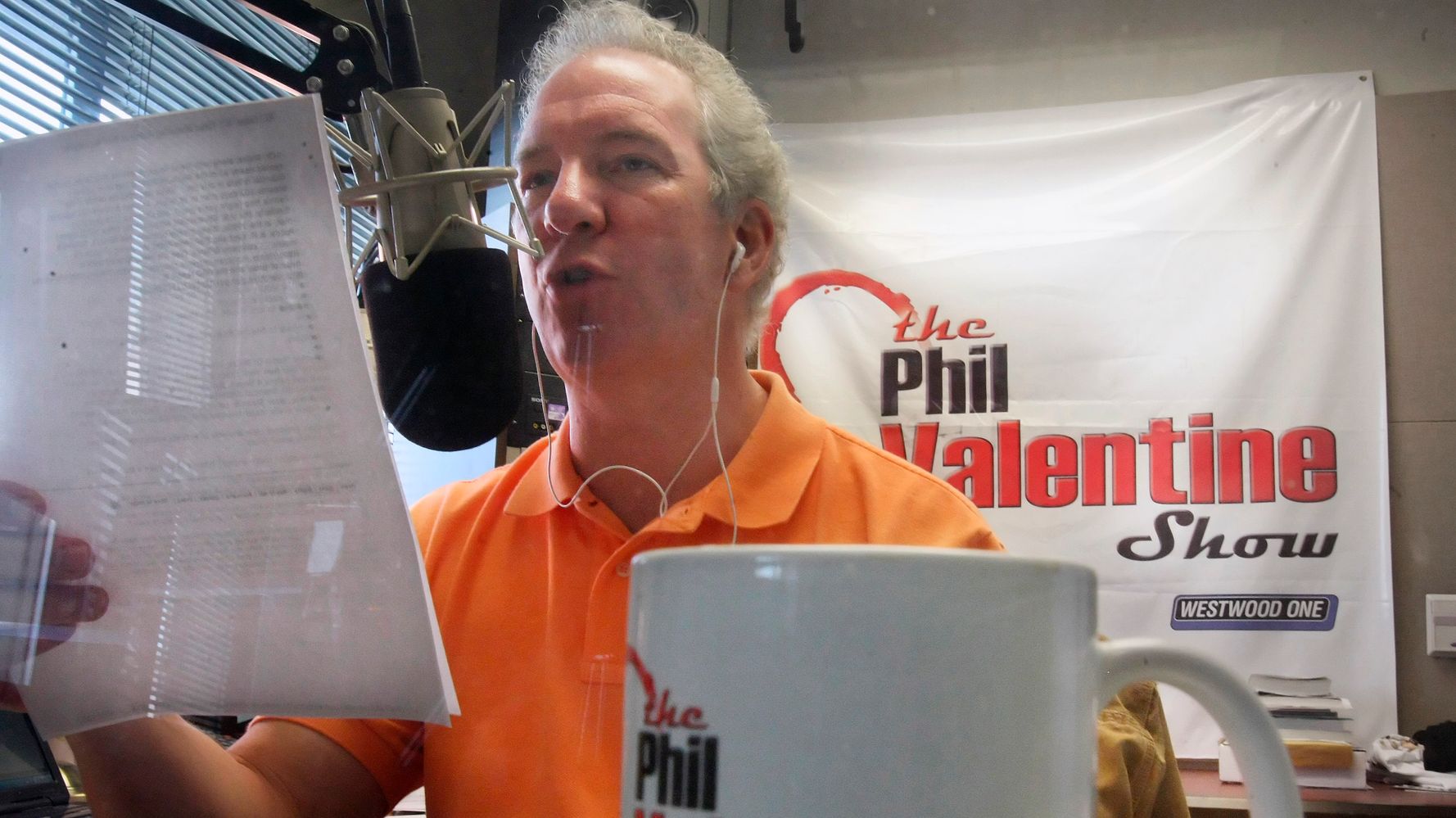 Conservative Radio Host Phil Valentine Dies After COVID-19 Illness