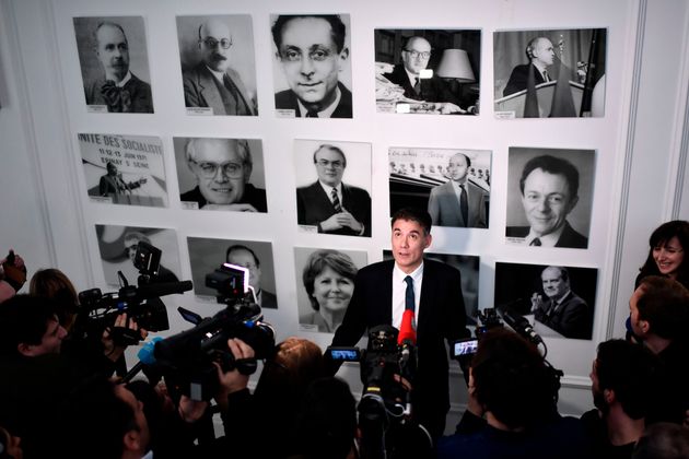 Le 1er secrétaire du Parti socialiste Olivier Faure, lors d'une conférence de presse au siège du PS, le 16 mars 2018. (Photo credit STEPHANE DE SAKUTIN/AFP via Getty Images)