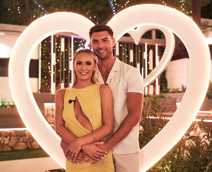 Love Island Crowns Millie Court And Liam Reardon As 2021 Winners ...