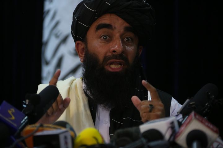 Ο εκπρόσωπος των Ταλιμπάν, Ζαμπιχουλά Μουτζαχίντ 