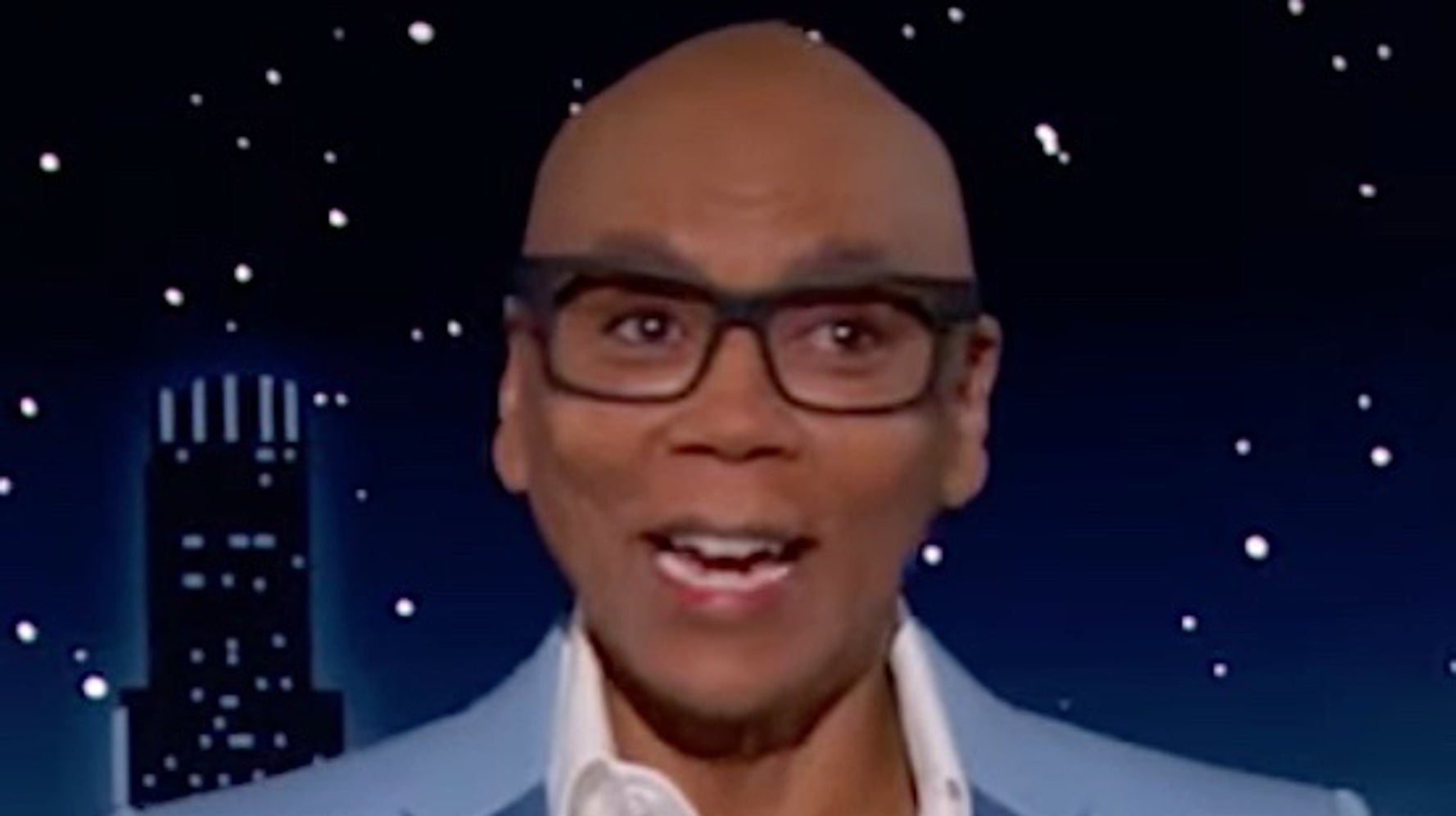 RuPaul Offers Blunt Advice For Anti-Maskers Getting Unruly On Airplanes