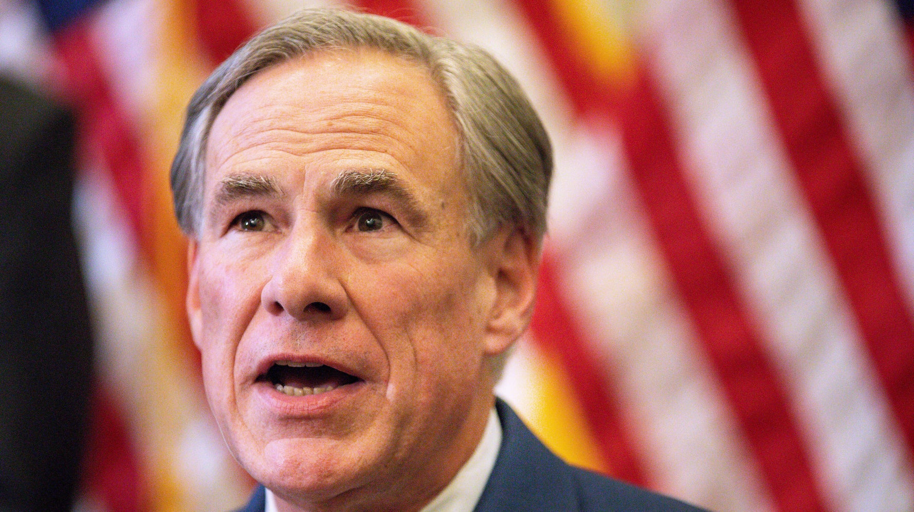 Texas Gov. Issues New Ban On COVID-19 Vaccine Mandates After FDA’s Pfizer Approval