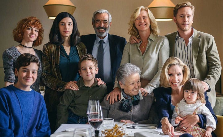 El elenco de 'Cuéntame' en el rodaje de la temporada 21.