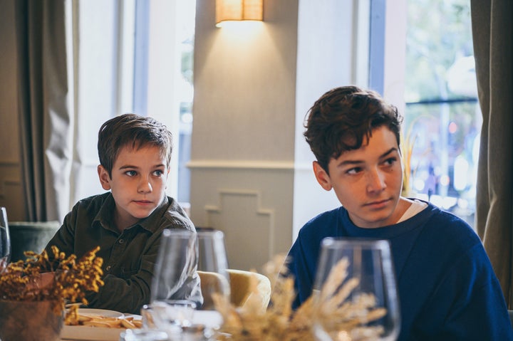 Víctor Garrido y Javier Lorenzo, como Santi y Oriol en 'Cuéntame'.