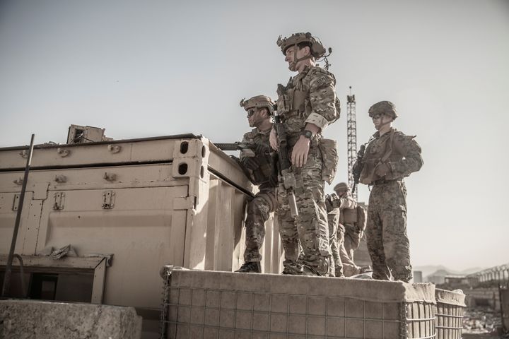 Αμερικανοί στρατιώτες στο αεροδρόμιο της Καμπούλ.