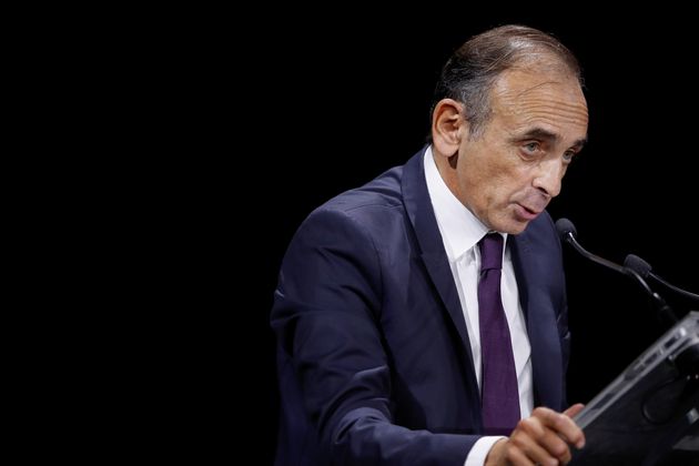 Zemmour (ici en setepmbre 2019), aussi, fait sa rentrée et n'exclut pas de participer à une primaire à droite pour 2022