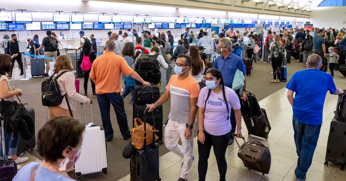 La Unión Europea elimina a Estados Unidos de la «lista segura», restricciones de viaje para personas no vacunadas