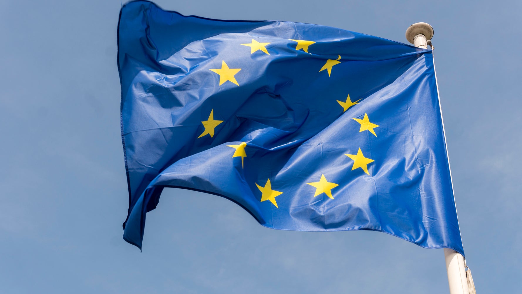 European Union Recommends Restricting U.S. Tourists As Coronavirus Cases Rise