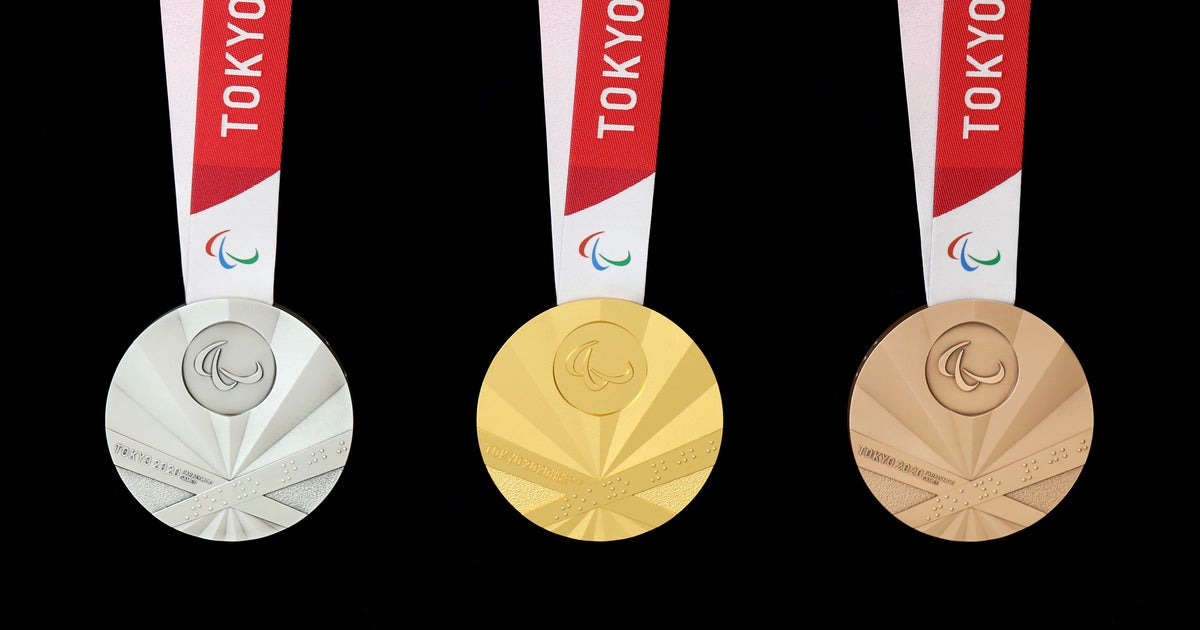 知ってたらすごい 東京パラリンピックのメダルの違い 色と重さと あとひとつ は クイズ ハフポスト News 知ってたらすごい 東京パラリンピックのメダルの違い 色と重さと あとひとつ は クイズ ハフポスト News