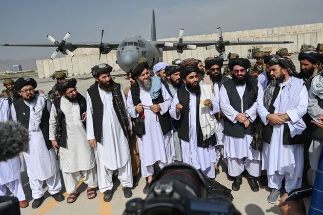 Astonishing Images As The US Withdraws From Afghanistan And The Taliban Takes