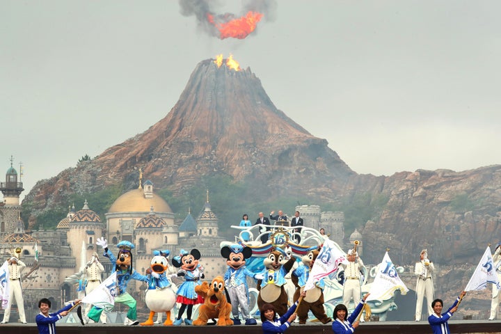 東京ディズニーシー年間の歩み 貴重な写真で振り返る 当初の計画は 海 がテーマではなかった 画像集 ハフポスト