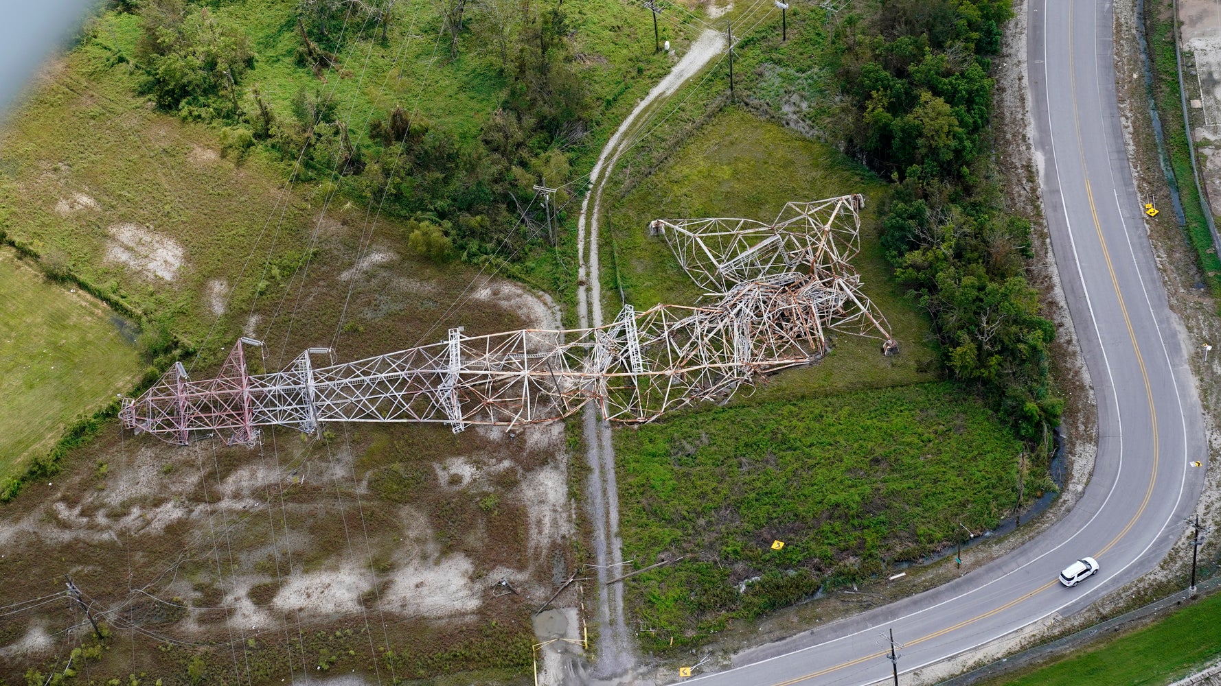 900,000 In Louisiana Still Without Power Following Hurricane Ida