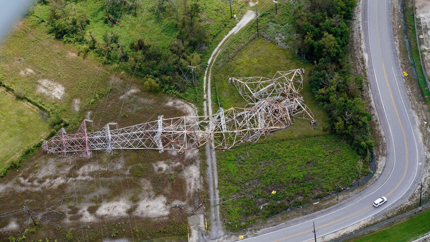 900,000 In Louisiana Still Without Power Following Hurricane Ida