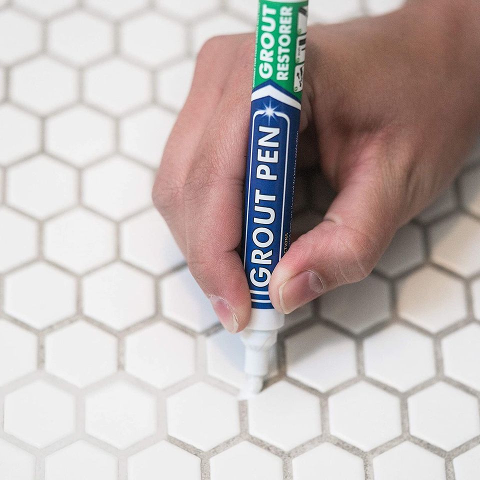 A fast-drying grout pen