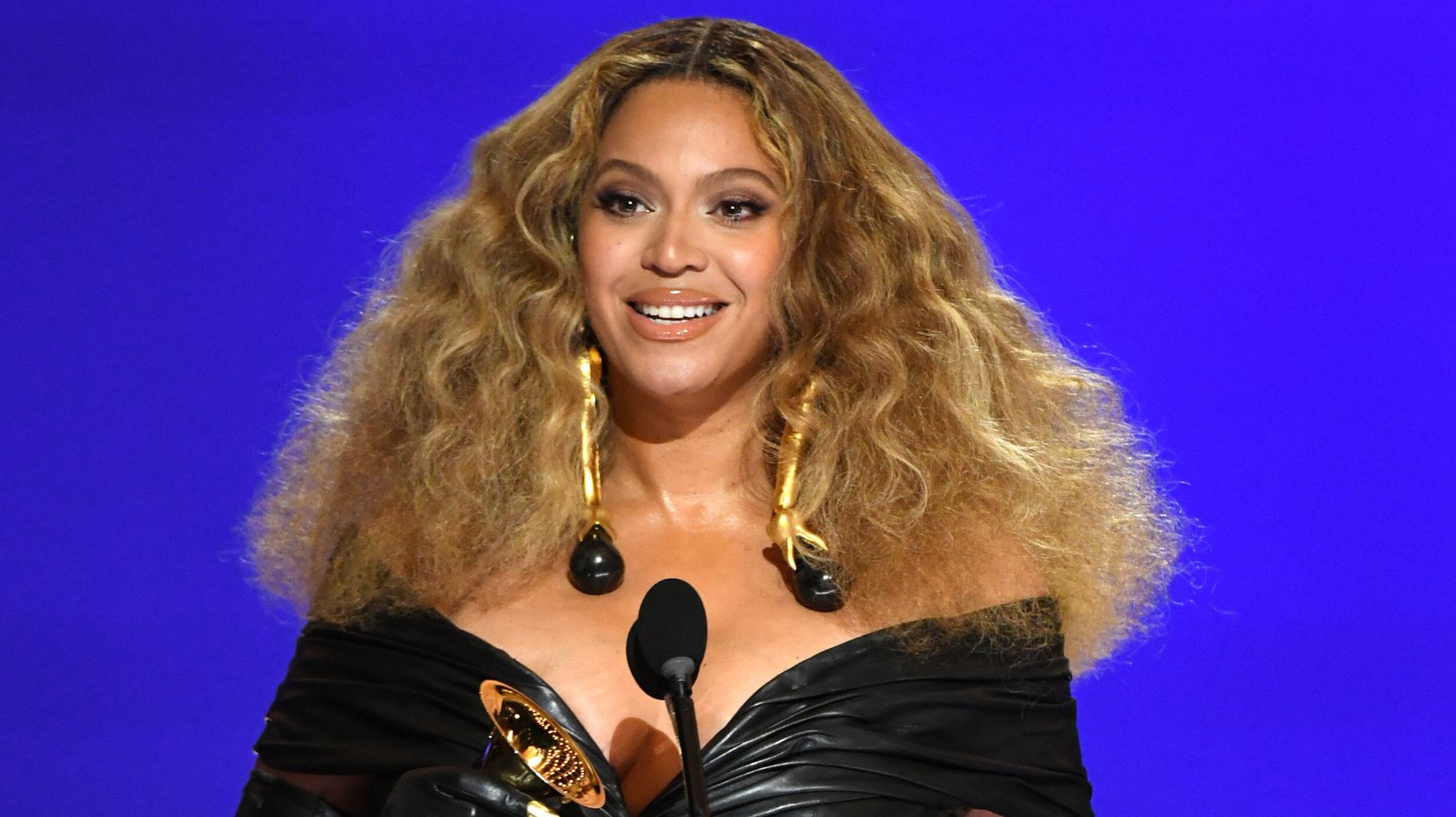 Celebrity Tributes Pour In For Beyoncé In Honor Of Her 40th Birthday