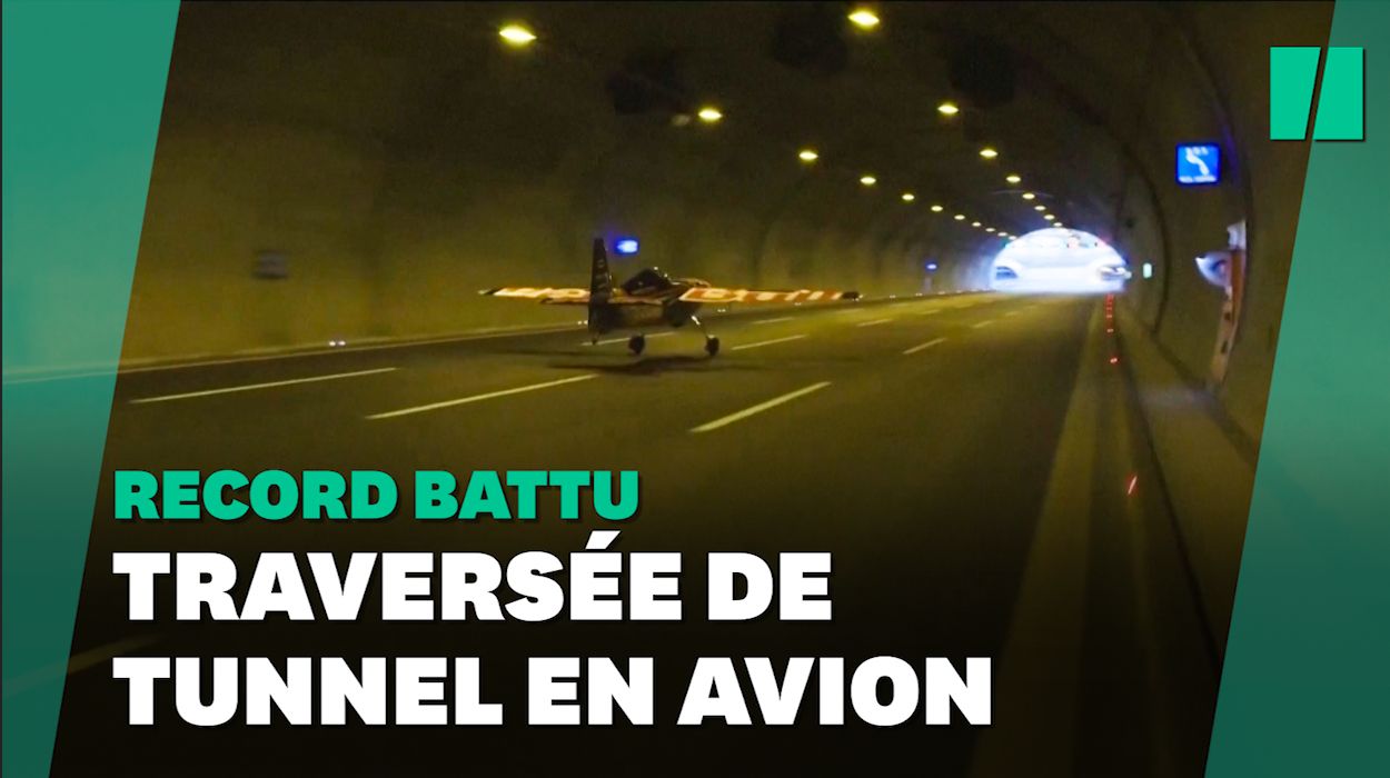 Faire voler un avion dans un tunnel? Le pilote Dario Costa l'a fait