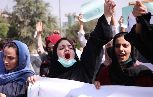 Women shouting in Kabul before the Taliban suppressed the