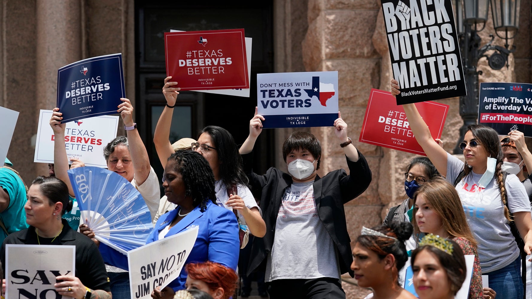 Civil Rights Groups Sue Texas Over Law Restricting Voting Rights
