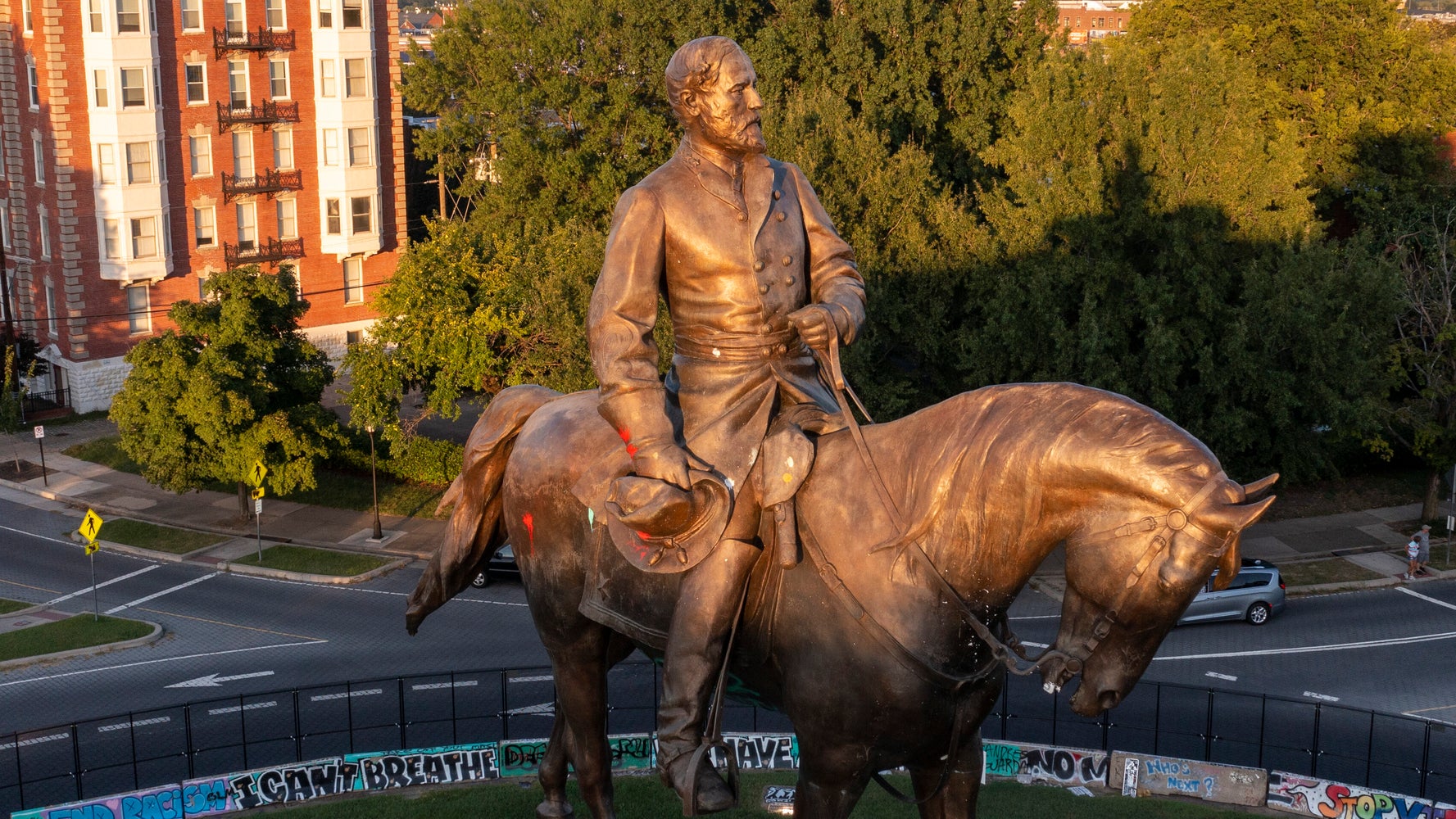 1 Of America's Largest Remaining Monuments To Confederacy To Be Removed In Virginia