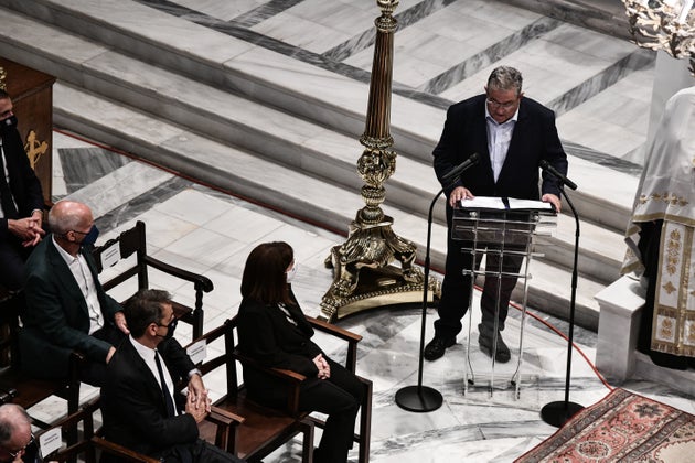 Μίκης Θεοδωράκης