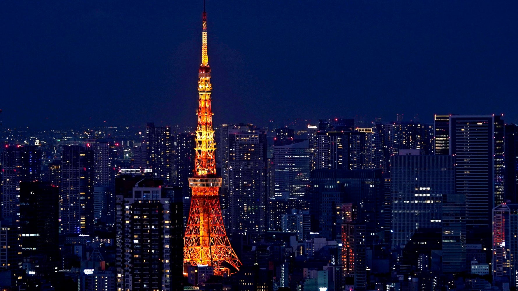 Smapデビュー30周年の日に 東京タワーが6色にライトアップ ファン お祝いしてくれてるみたい 動画 ハフポスト アートとカルチャー Smapデビュー30周年の日に 東京タワーが6色にライトアップ ファン お祝いしてくれてるみたい 動画 ハフポスト アートとカルチャー