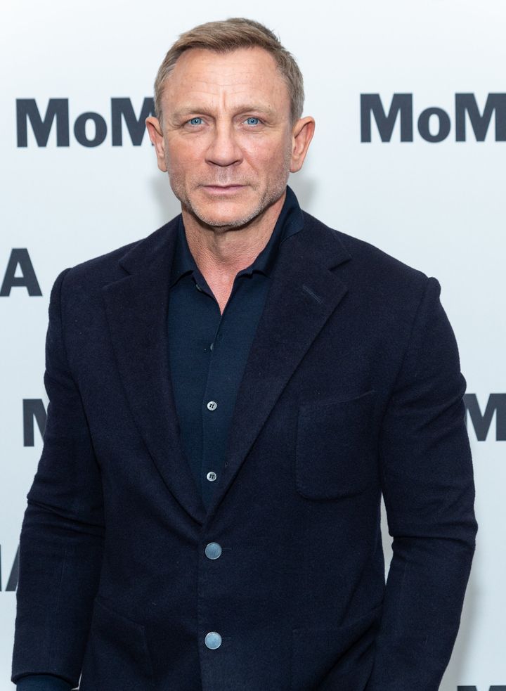 Daniel Craig Says He Felt ‘Under Siege’ As He Struggled With Level Of ...