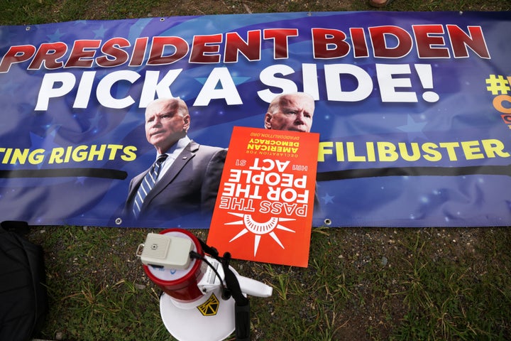 Activists pushed for the Senate to pass voting rights legislation during a wave of rallies and events during the 2021 summer. (Photo by Alex Wong/Getty Images)