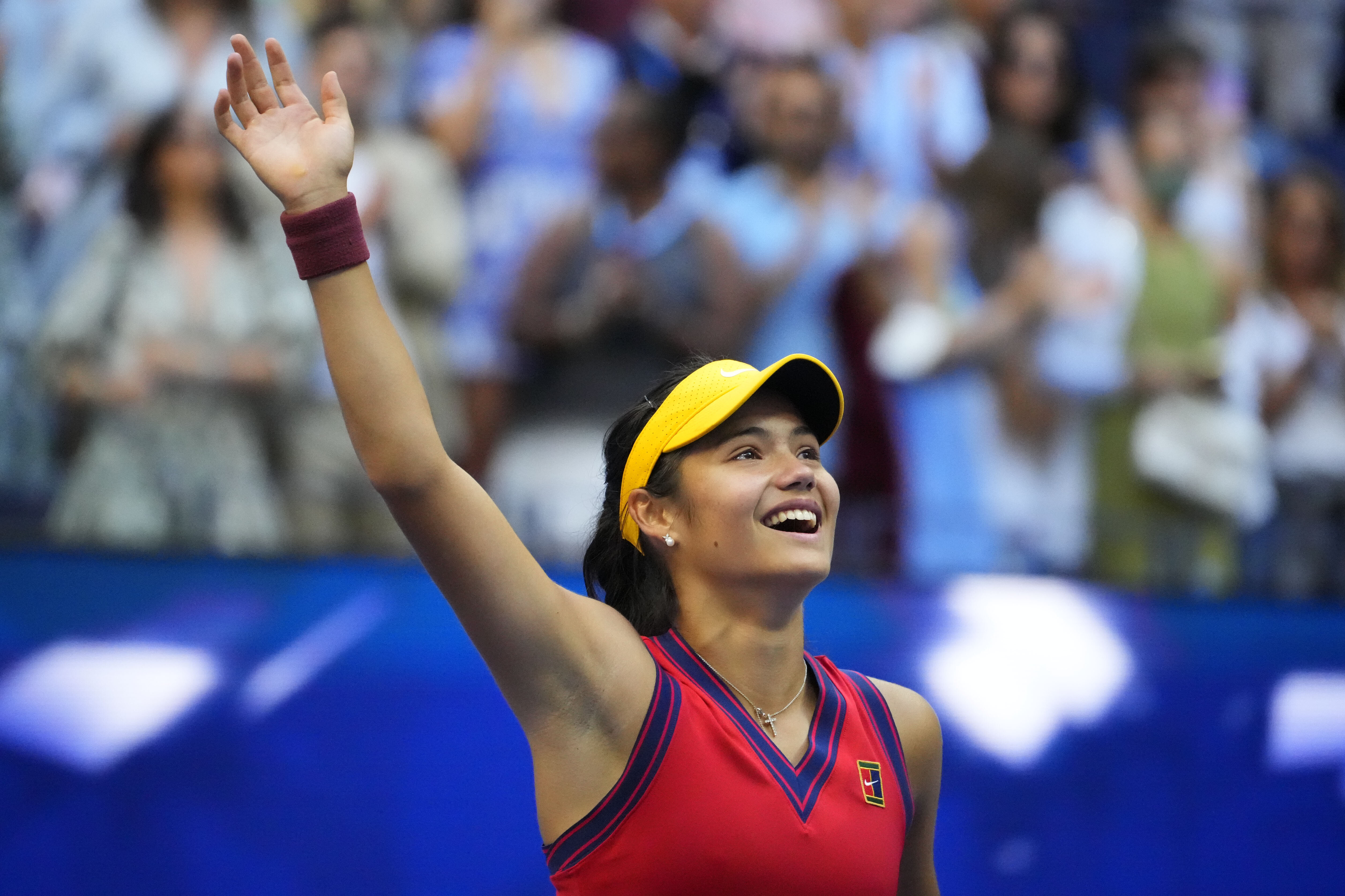 US Open: Emma Raducanu, 1ère joueuse issue des qualifications à gagner un Grand Chelem