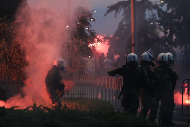 ΔΕΘ: Συλλήψεις και προσαγωγές για την επεισοδιακή συγκέντρωση
