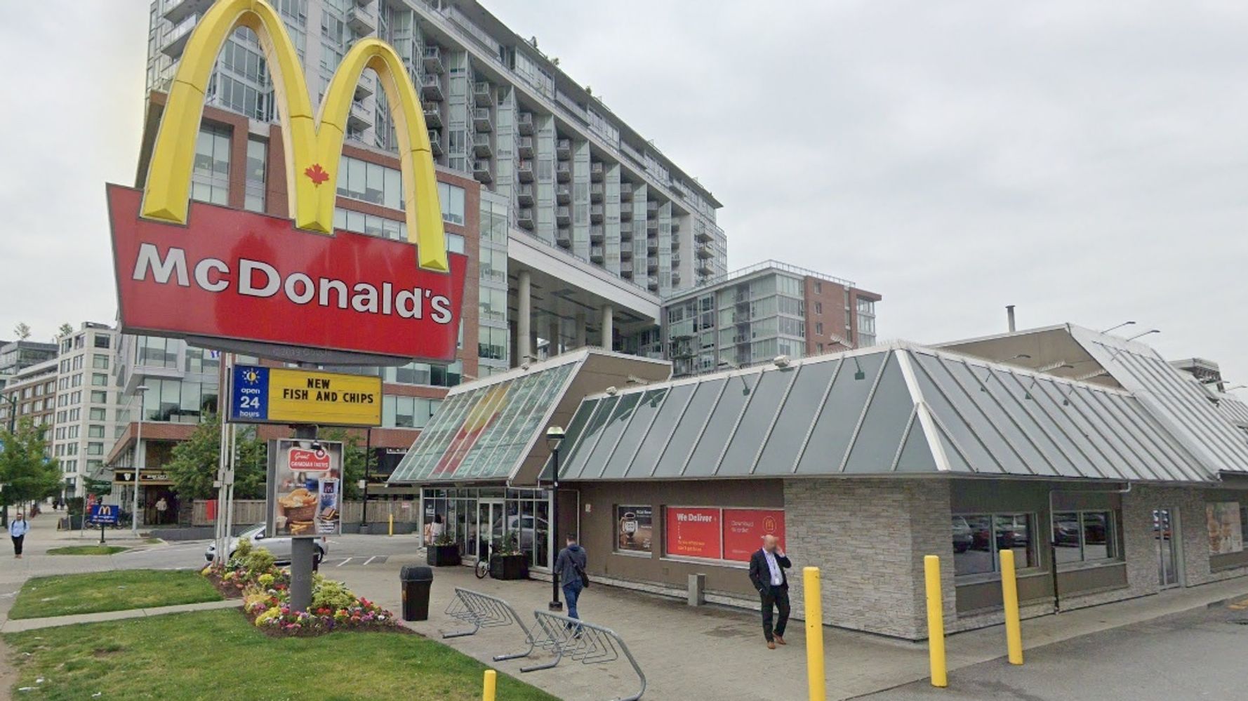 Man Killed In 'Freak Accident' At McDonald's Drive-Thru Window