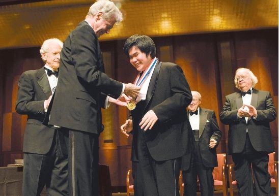 2009年6月「第13回ヴァン・クライバーン国際ピアノ・コンクール」で日本人として初優勝
