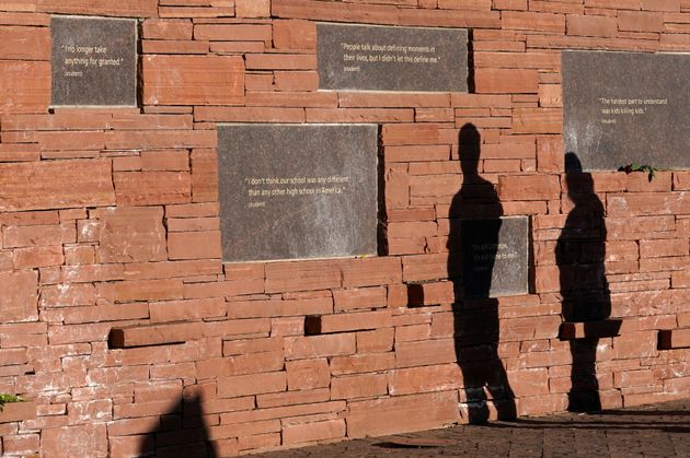 Deux collégiens de Floride ont été interpellés, soupçonnés de vouloir préparer une tuerie en milieu scolaire à l'image de celle de Columbine, en 1999 (photo d'illustration prise en avril 2019 au mémorial de la tuerie de Columbine, dans le Colorado).