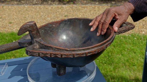 The 19th century bowl that was bought for less than ten pounds ended up being worth a fortune.