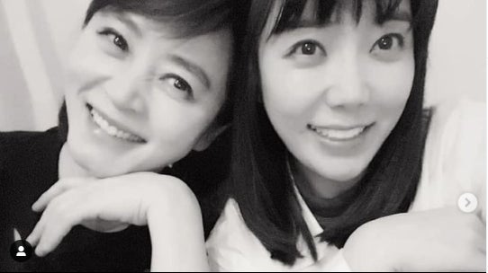 김혜수와 하지영.