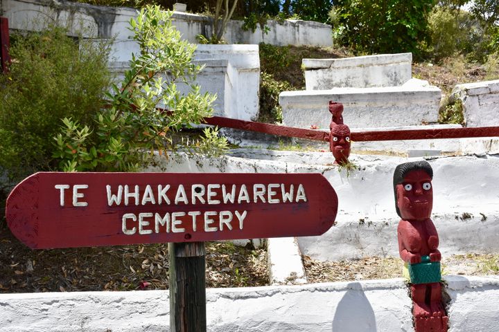 Νεκροταφείο Te Whakarewarewa στο Whakarewarewa, The Living Maori Village στο κέντρο της Ροτόρουα, Νέα Ζηλανδία/ Βόρειο Νησί.