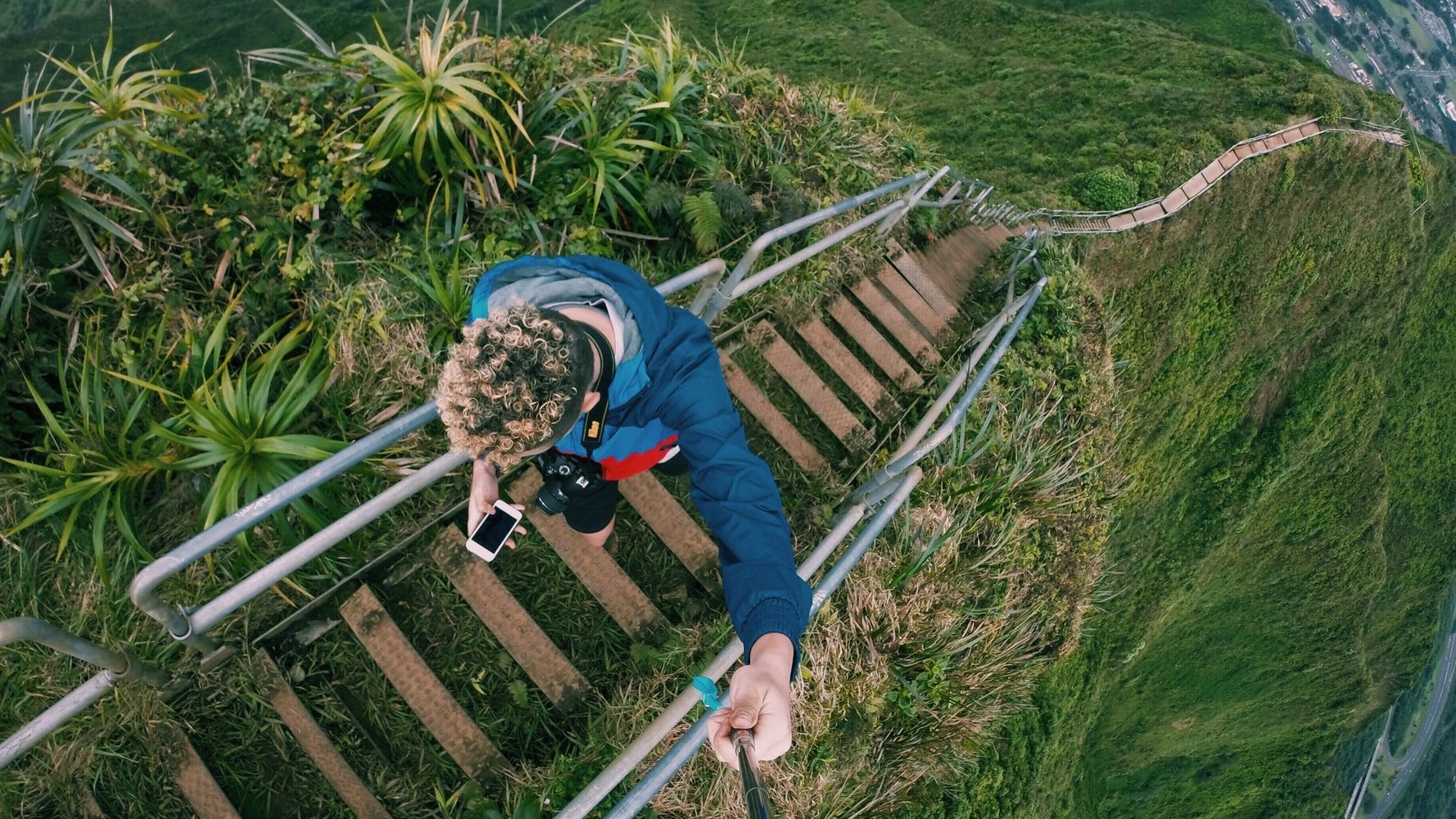 Hawaii to remove forbidden staircase due to 'rampant trespassing