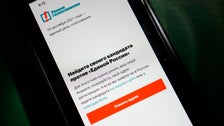 Apple, Google Cave To Kremlin, Remove Opposition App As Russian Voting Begins Apple, Google Cave To Kremlin, Remove Opposition App As Russian Voting Begins