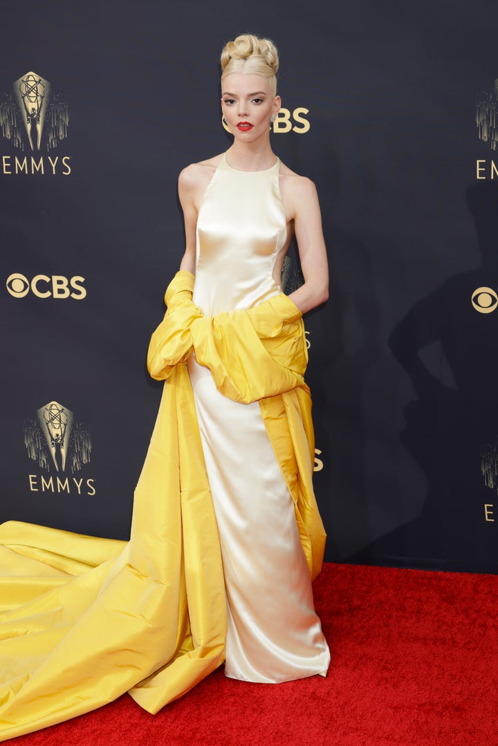 El vestido de Anya Taylor-Joy ha sido de los más alabado por la prensa especializada.