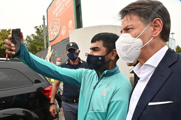 Conte, un selfie prima della tempesta Conte, un selfie prima della tempesta