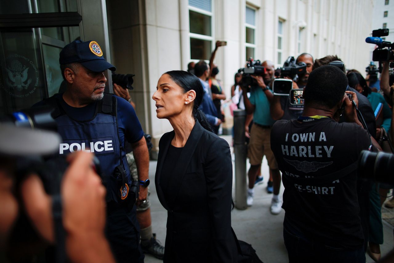 R. Kelly's defense attorney Nicole Blank Becker arrives at the Brooklyn federal courthouse in New York on Aug. 18, 2021.