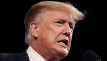 Dramatic Radio Calls Reveal Pro-Trump Mobs Overwhelmed
Police Hours Before Capitol Riot 3 Dramatic Radio Calls Reveal Pro-Trump Mobs Overwhelmed
Police Hours Before Capitol Riot 3