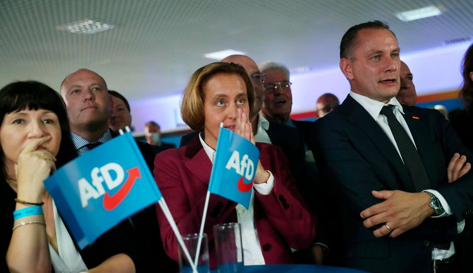 Tragedia en seis fotos: así ha vivido la ultraderecha alemana su resultado en las elecciones