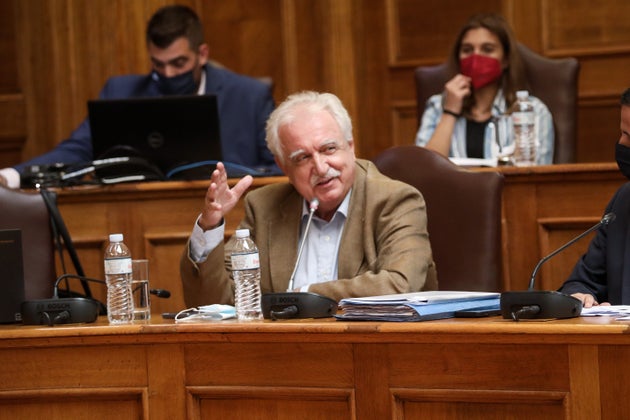 ΒΟΥΛΗ ΣΥΝΕΔΡΙΑΣΗ ΕΠΙΤΡΟΠΗΣ ΠΡΟΣΤΑΣΙΑΣ ΤΟΥ ΠΕΡΙΒΑΛΛΟΝΤΟΣ Ο ΥΦΥΠΟΥΡΓΟΣ ΧΡΗΣΤΟΣ ΤΡΙΑΝΤΟΠΟΥΛΟΣ ΚΑΙ Ο ΣΤΑΥΡΟΣ ΜΠΕΝΟΣ ΠΡΟΕΔΡΟΣ ΣΩΜΑΤΕΙΟΥ
