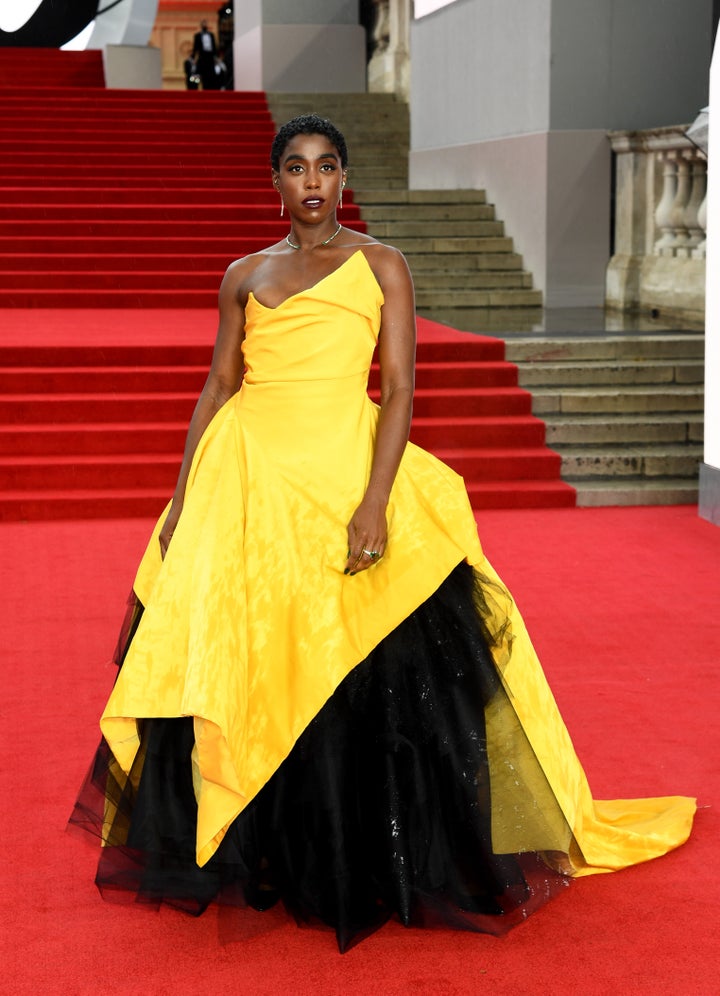 Lynch brought the glamour to the red carpet and let her voluminous yellow and black dress do all of the talking. 